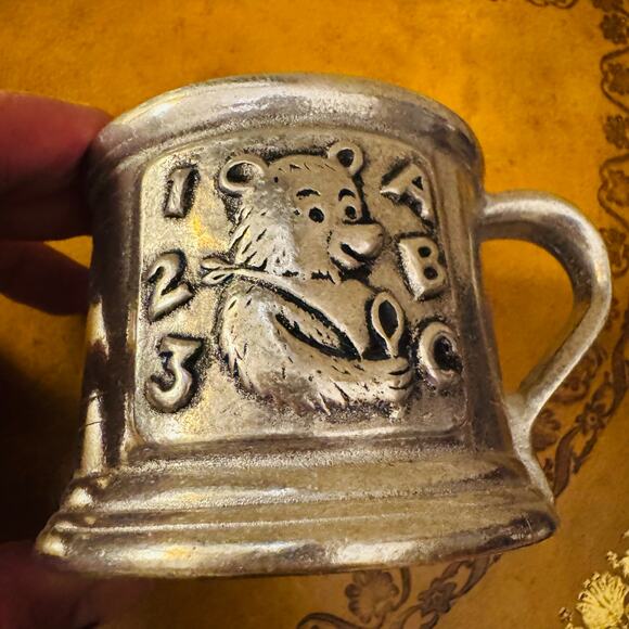 Vintage Pewter CARSON Baby Porridge Bowl Teddy Bear Handle Bowl Cup Spoon ABC - Picture 10 of 12